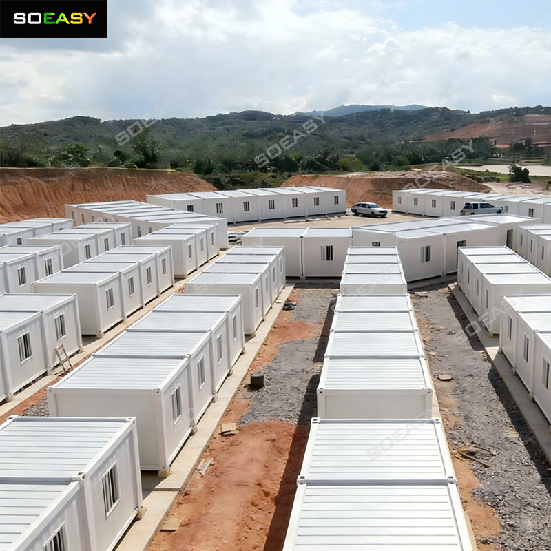 บ้านคอนเทนเนอร์แบบถอดประกอบได้ สำหรับเป็นที่พักคนงานในแคมป์เหมืองแร่ ประเทศอินโดนีเซีย